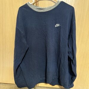 Vintage Nike blue long sleeve shirt
